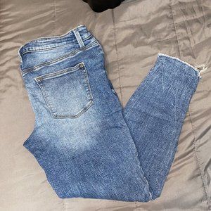 MAURICES sz 12 high waisted jeans.